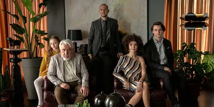 Ci sono molte ragioni per elogiare la serie Netflix Uysallar