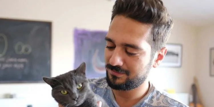 Oltre alla serie Senden Daha Güzel, Anıl Çelik ha un altro progetto ambizioso!