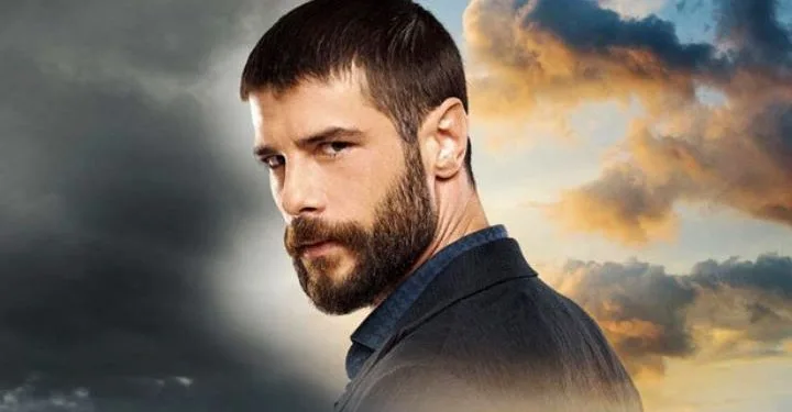Berk Cankat è finalmente tornato sullo schermo dopo 4 anni!