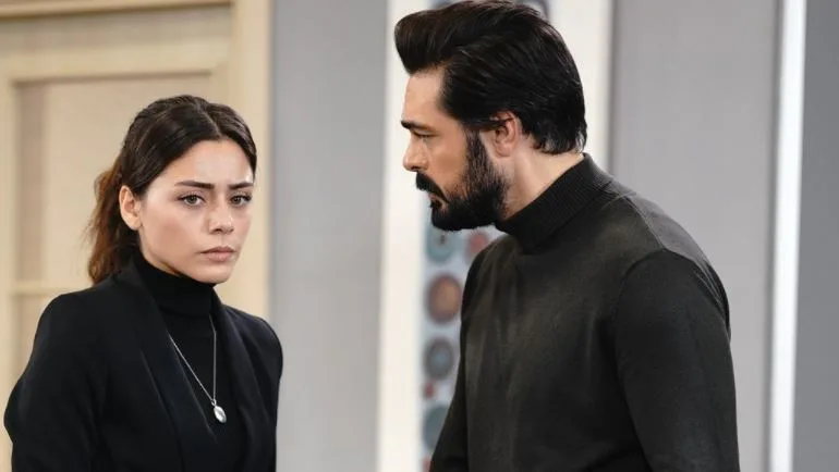 Le parole di Halil İbrahim Ceyhan nei confronti di Sıla Türkoğlu non erano affatto l’atteggiamento giusto!