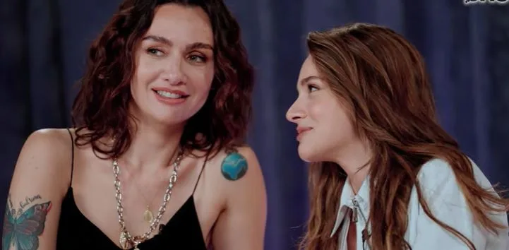 Gli atteggiamenti di Birce Akalay e Miray Daner hanno raccontato tanto quanto le loro parole!