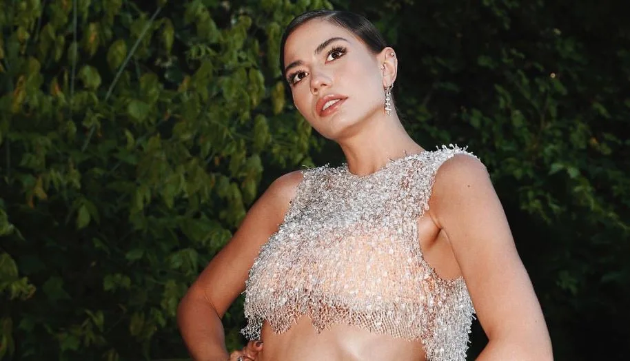 Demet Özdemir: Ecco come mi vedrai per la prima volta, Dünyayla Benim Aramda!