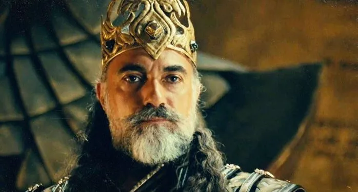 Grande lezione professionale per i giovani attori di Selim Bayraktar, l’attore protagonista della serie Destan!