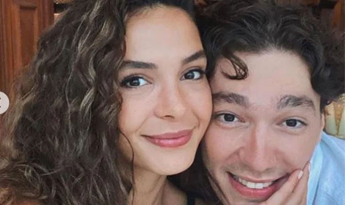 Ebru Şahin, che si prepara a sposarsi, non farà arrabbiare i suoi fan!