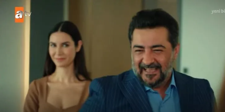 Non solo gli spettatori della serie TV Kardeşlerim, ma anche i suoi co-protagonisti sul set ammirano Celil Nalçakan!