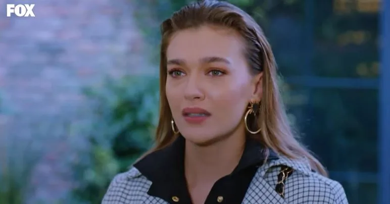 Sen Çal Kapımı, Bizim Hikaye e Aşk Mantık İntikam… Non hai mai visto Melisa Döngel così in una serie TV!