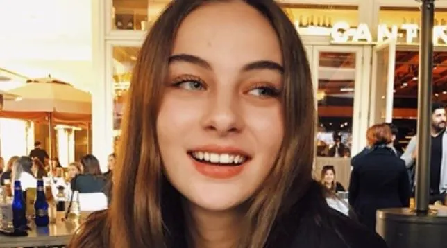 Oktay Kaynarca ha supportato Mina Derman, che si è distinta per la sua rapida ascesa, questa volta!
