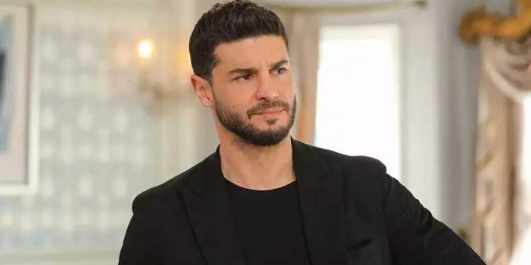 Addio emozionante alla serie di Berk Oktay, Çağatay di Yasak Elma!