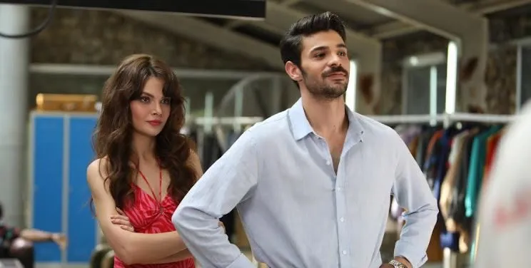 La domanda dei fan che ha sbalordito Halit Özgür Sarı per strada!