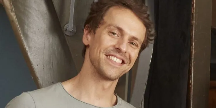 Il progetto che ha stupito i fan di Metin Akdülger, la serie Orhan of the Club!