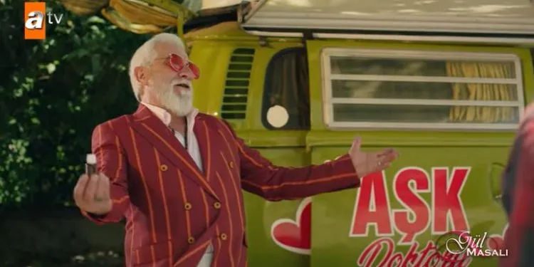 Suat Sungur è tornata sullo schermo come dottore dell’amore in Gül Masalı dopo due anni!