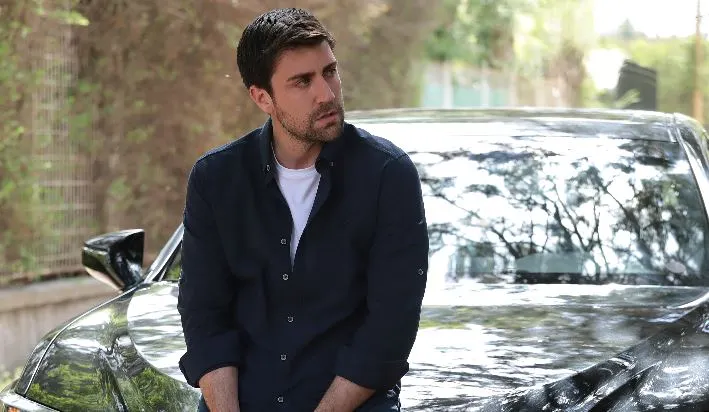 Çağlar Ertuğrul sconvolto questa volta! Migliaia di fan dell’attore sono in rivolta!