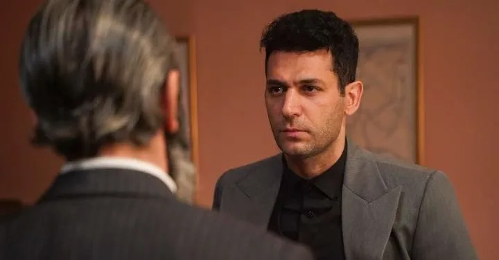 Murat Yıldırım è diventato l’orgoglio della Turchia con la sua serie TV Aziz!