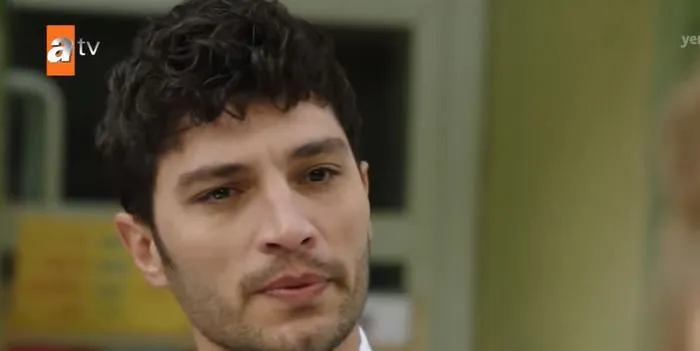 Una simile opportunità drammatica data a Barış Arduç viene ora presentata a İlhan Şen su un piatto d’oro!