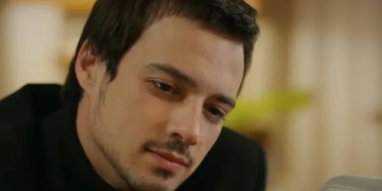 L’attore Mert Yazıcıoğlu ha sfidato il suo collega Kerem Bürsin!