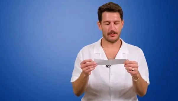 C’è qualcosa che sai che non va su Uraz Kaygılaroğlu, l’attore ha corretto questo errore!