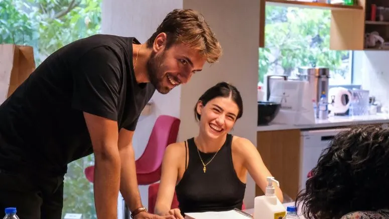 Show TV ha ottenuto la serie più esplosiva della nuova stagione! Ulaş Tuna Astepe ha sopportato il grande fardello!