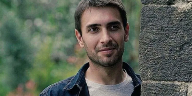 Ulaş Tuna Astepe girerà l’angolo con il suo ruolo nella sua nuova serie!