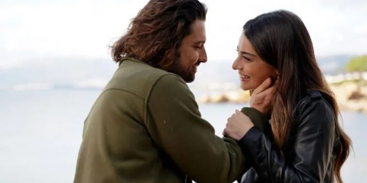 Nel giorno del compleanno di Ayça Ayşin Turan, gli occhi hanno cercato l’Alp Navruz!