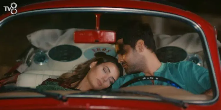 Che fortuna è Yağmur Öztürk, il partner di Erkan Meriç nella serie Yazgı!