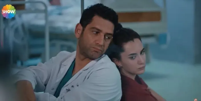 Tansel Öngel ha realizzato il suo sogno con la serie Hayat Bugün!