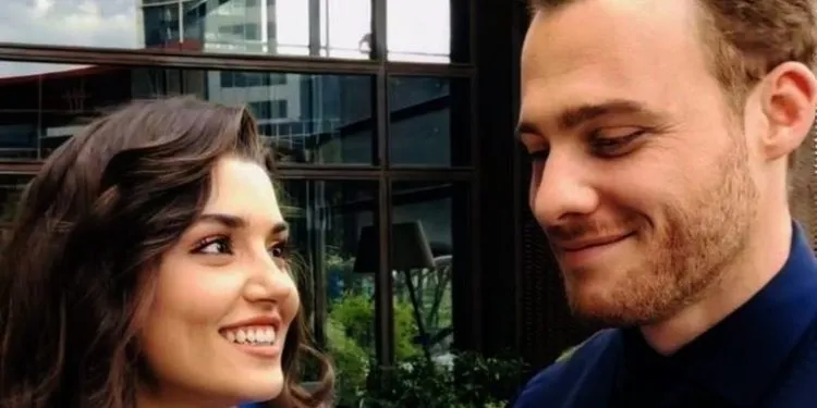 I fan di Hande Erçel, Akın Akınözü, Alina Boz e Kerem Bürsin sono al telegiornale dall’America Latina!