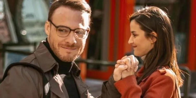Critiche giustificate e aspre da Kerem Bürsin per i ruoli principali delle star delle serie TV turche!