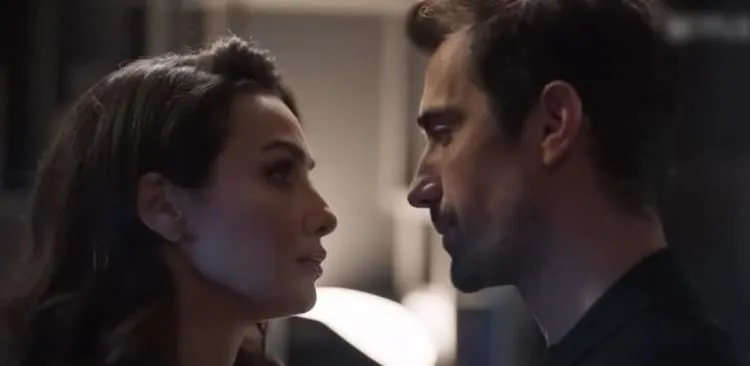Un progetto a sorpresa sta arrivando dagli amici intimi Birce Akalay e İbrahim Çelikkol!