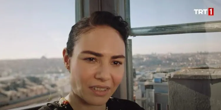 Açelya Devrim Yılhan, che ha sbalordito tutti con il Masumlar Apartmanı, sta iniziando una nuova serie!