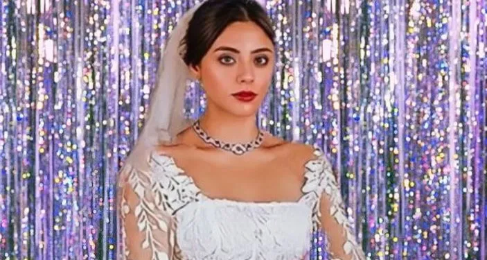 Sıla Türkoğlu è diventata l’attrice chiave della serie Kızılcık Şerbeti!