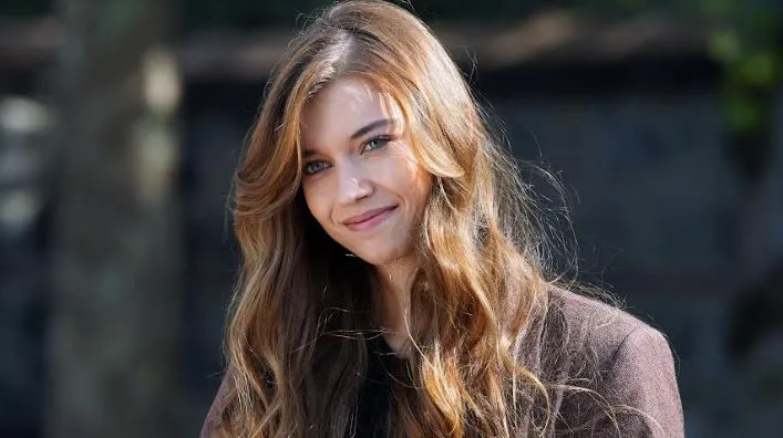 La serie Yalı Çapkını ha portato Afra Saraçoğlu davanti a Hande Erçel, Pınar Deniz e Demet Özdemir!