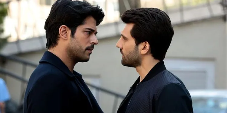 Le parole di Kaan Urgancıoğlu sul suo ex partner Burak Özçivit hanno eliminato un’accusa