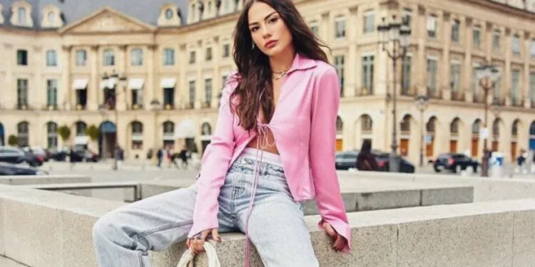Il gesto di Demet Özdemir nei confronti di Oğuzhan Koç ha ottenuto il massimo dei voti dai suoi fan!