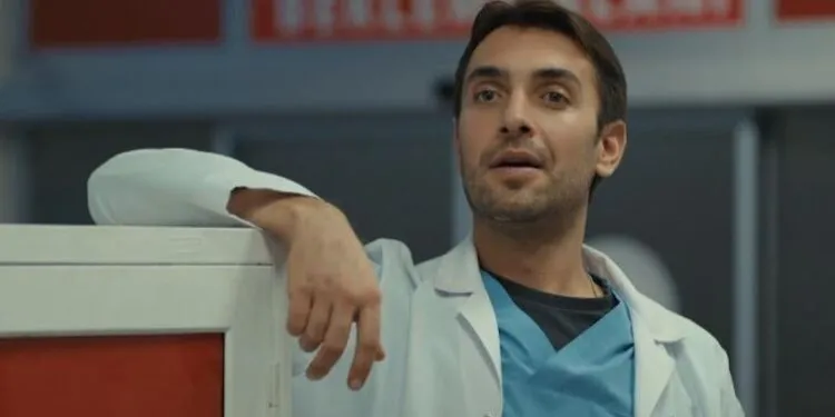 La serie Hayat Bugün è stata una grande delusione, Ulaş Tuna Astepe non se li meritava!