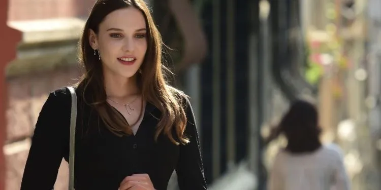 La serie Maraşlı ha ancora un posto importante nella vita di Alina Boz!