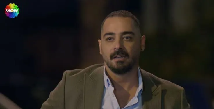 Interpreta uno psicopatico o diventa un normale amante! Olgun Toker fa di nuovo miracoli!