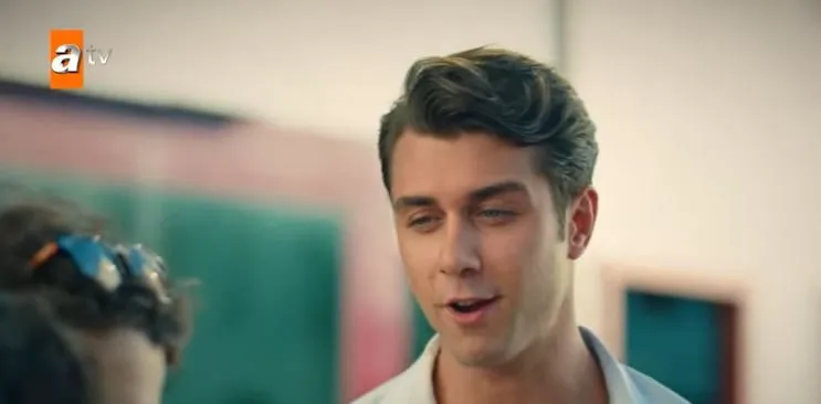 Lo stesso celebre nome è alla base del successo di Onur Seyit Yaran, Caner Topçu e Özgür Foster!