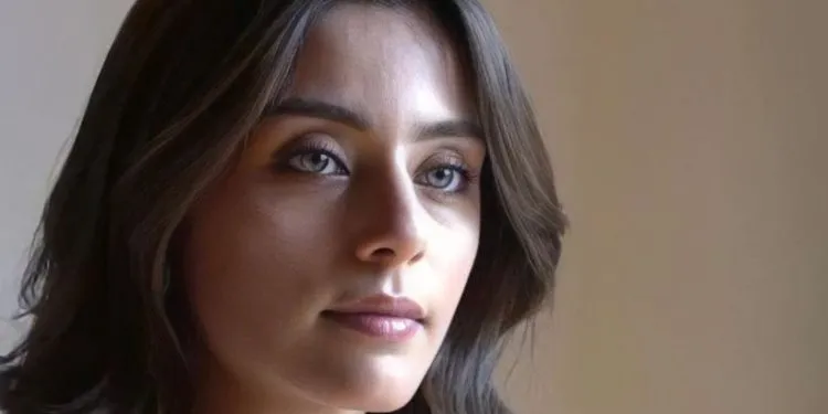 Sıla Türkoğlu, che ha superato Özge Yağız, sta per detronizzare Su Burcu Yazgı Coşkun, da mesi al vertice!