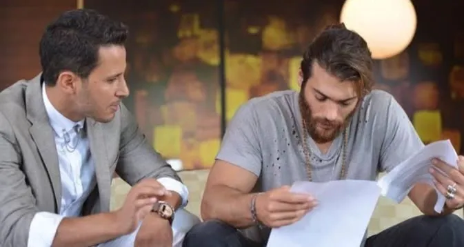 Tuan Tunalı, il testo della serie Erkenci Kuş, farà un grande passo avanti con la serie spagnola!