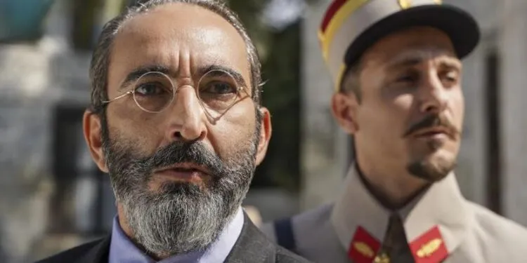 Dopo la serie Aziz, Fırat Tanış torna sullo schermo con una serie bomba!
