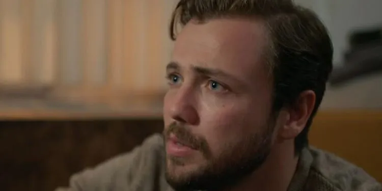 Tolga Sarıtaş ha annunciato la decisione finale sulla serie Baba, che ha lavorato molto felicemente!