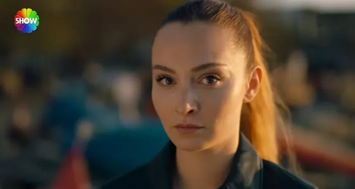 Com’è Ezgi nella serie Sipahi? Başak Gümülcinelioğlu sorprenderà tutti!