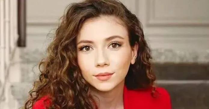 Dopo Elif in Aşk 101, il personaggio di İnci Ece Yüksel nella serie Yargı ha avuto una grande possibilità