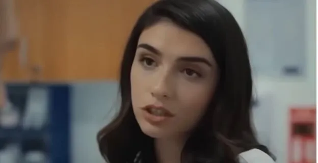 Il primo finale di Hayat Bugün è stato pesante per Hazar Ergüçlü!