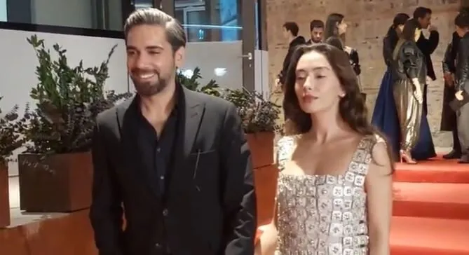 Il successo della nuova serie del produttore Kadir Doğulu e Neslihan Atagül è stato realizzato con Leylifer!