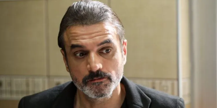 Ufuk Özkan è cambiato molto, la nuova serie ha scioccato tutti dopo Duy Beni!