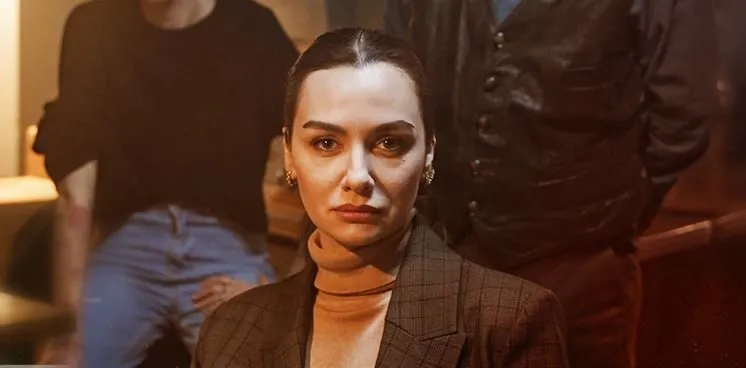 Birce Akalay non dimenticherà il restante 2022 per il resto della sua vita!