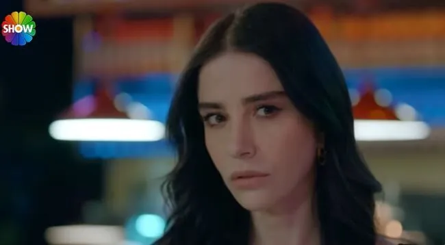Nella serie Sipahi, Özge Gürel non è la fonte del problema, è la vittima dello sceneggiatore!