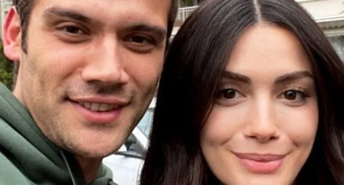 Mentre la serie Baba ve Duy Beni ha fatto il suo finale, gli attori principali si sono incontrati nel nuovo progetto!