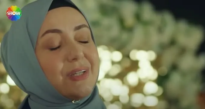 Şermin a Bir Zamanlar Çukurova, Pembe a Kızılcık Şerbeti! Sibel Taşçıoğlu ce l’ha fatta di nuovo!